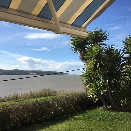 West House Peniche Foz Lagoon Вилла *