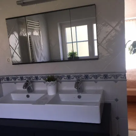 West House Peniche Foz Lagoon Вилла *